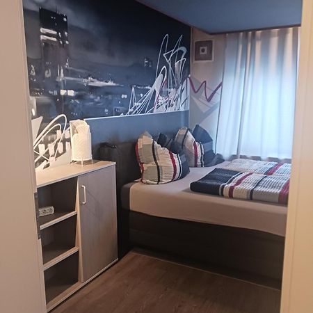 Moderne Wohnung In Ruhiger Lage Щолберг Екстериор снимка