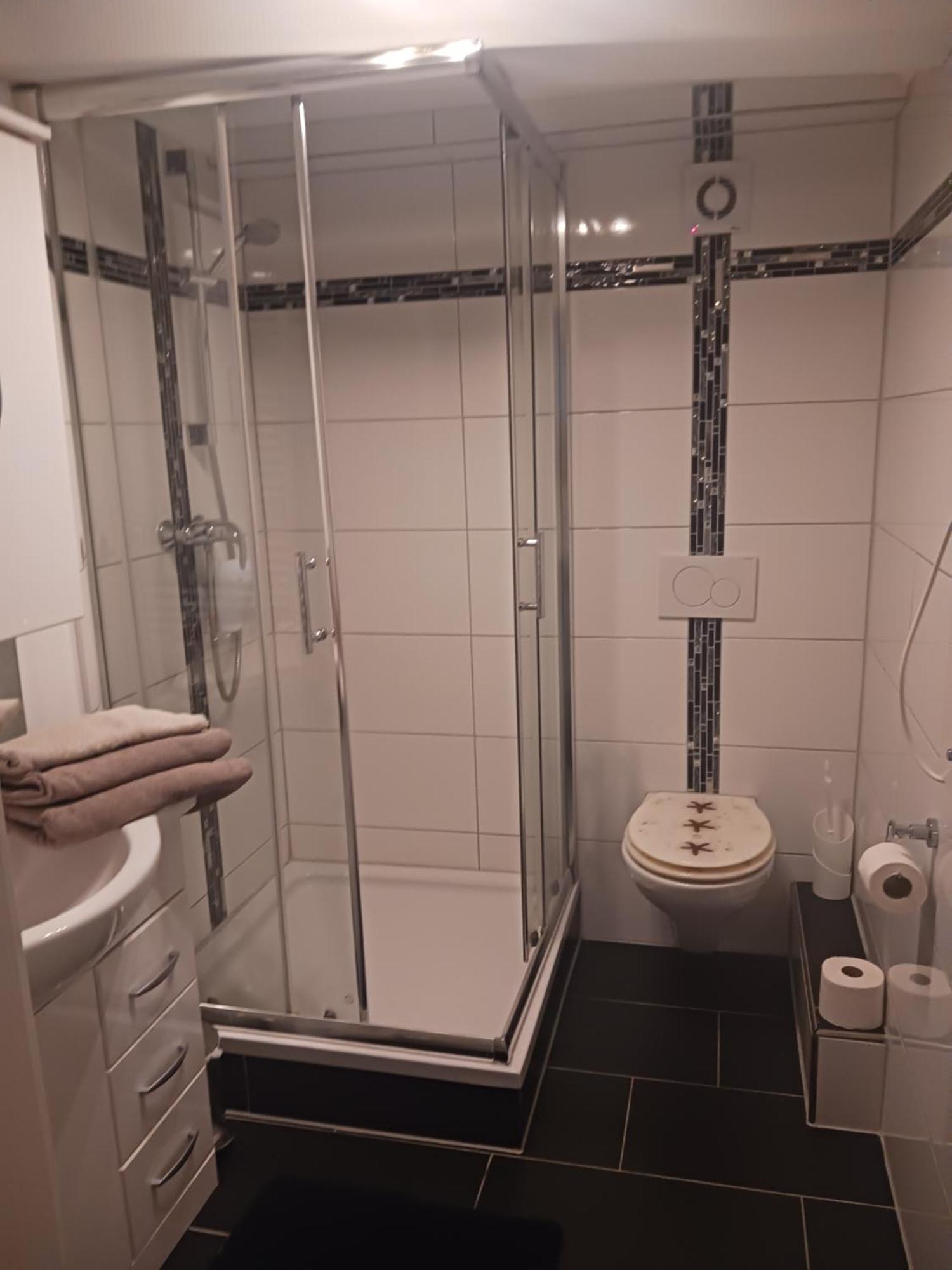 Moderne Wohnung In Ruhiger Lage Щолберг Екстериор снимка